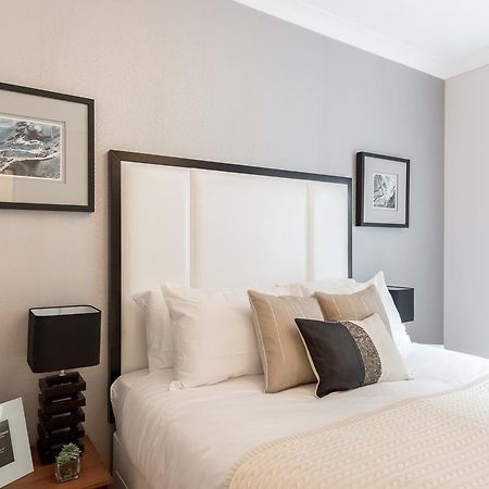 Brompton Road Private Apartment ロンドン 部屋 写真